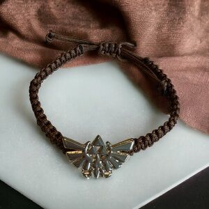 Legend of Zelda bracelet. Brown macrame